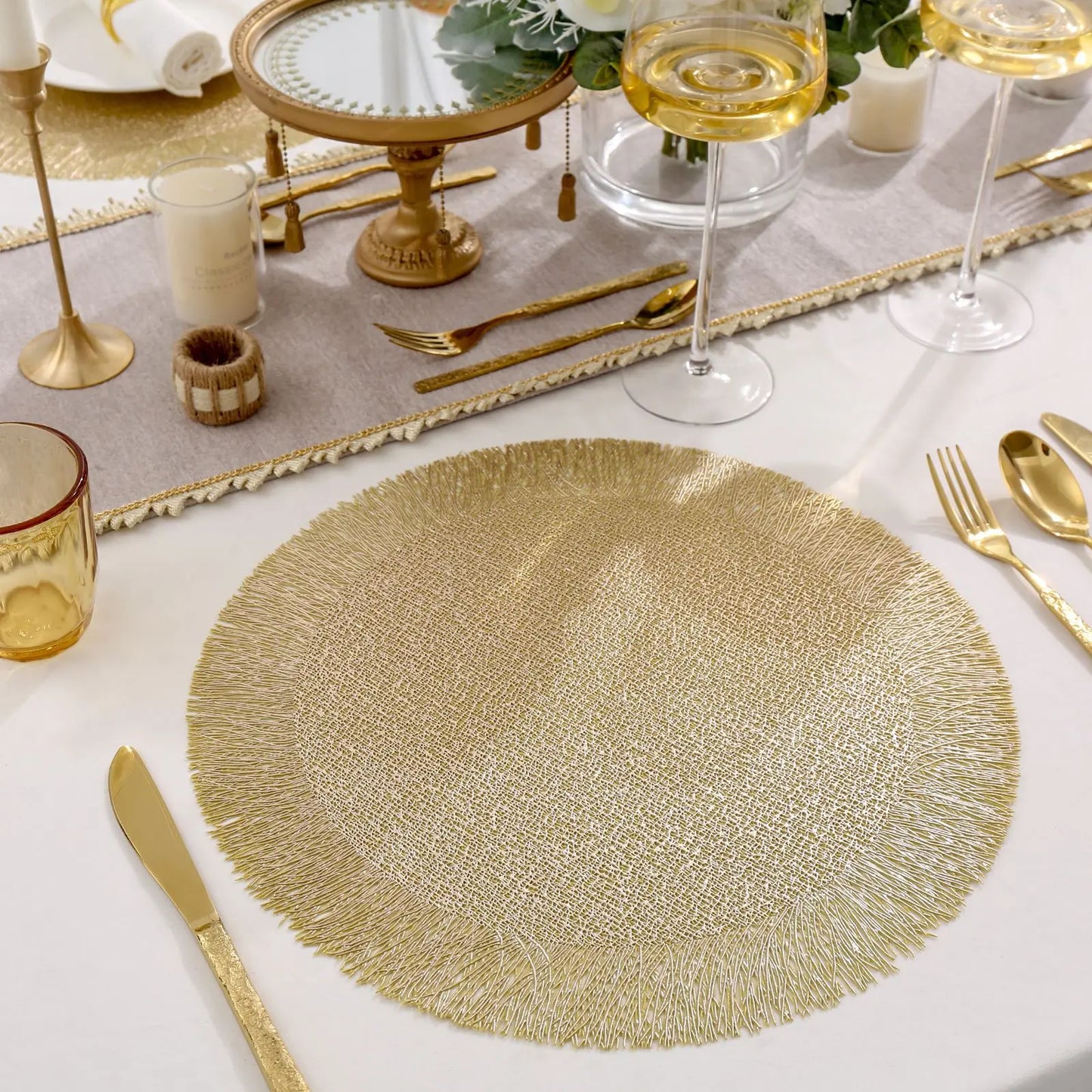 Inttox-Tapis Rond Doré en Relief – Style Européen Élégant 🏛️🍴 6 piece
