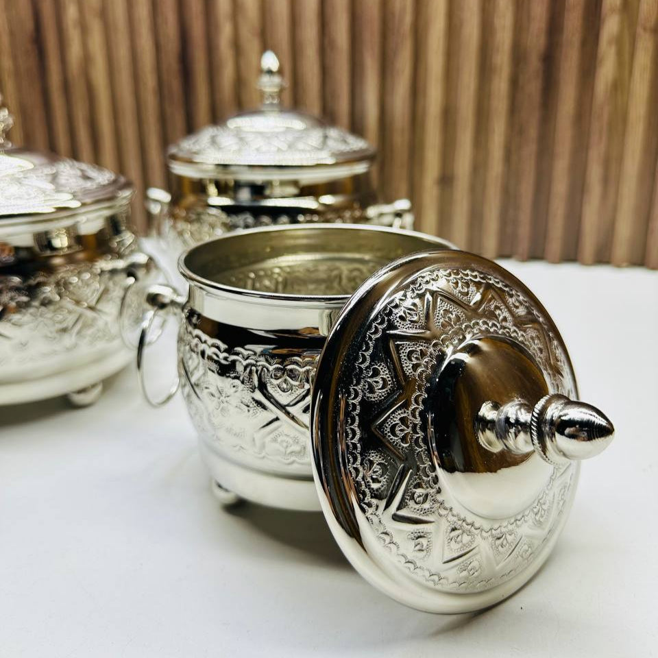 Inttox-Ensemble de Pots Décoratifs Orientaux en Métal Gravé 🏺 | Set de 3 Pièces Élégantes Argentées 🪙