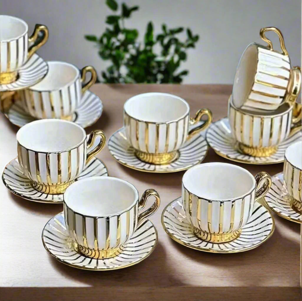 Inttox-✨☕ Service de Tasses à Café Rayées Or & Blanc – Élégance Royale (12 Pièces) 👑🎁